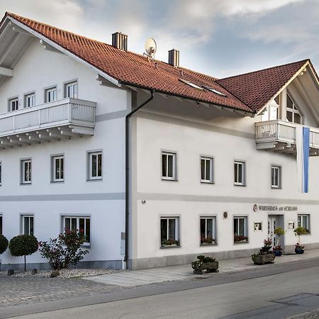 Hotel Wirtshaus Am Schloss Aicha vorm Wald Kültér fotó